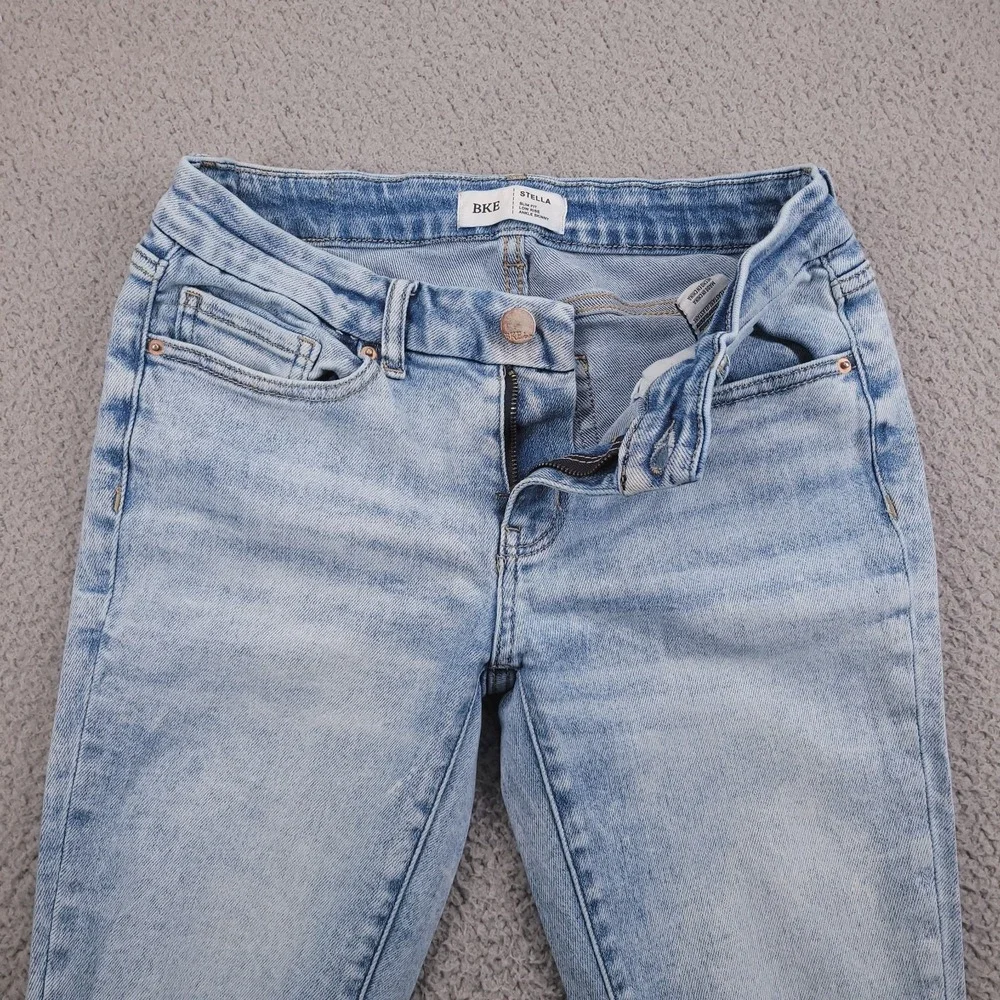BKE Jeans 26 Stella Ankle Skinny Slim Fit Low Rise Distressed Light Wash